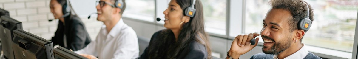 Header Klantenservice Medewerker Verzekeringen