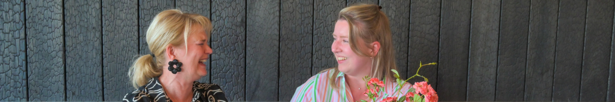 Gezellig gesprek collega's