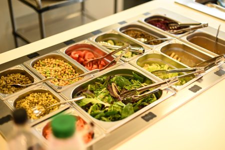 saladebar restaurant promovendum